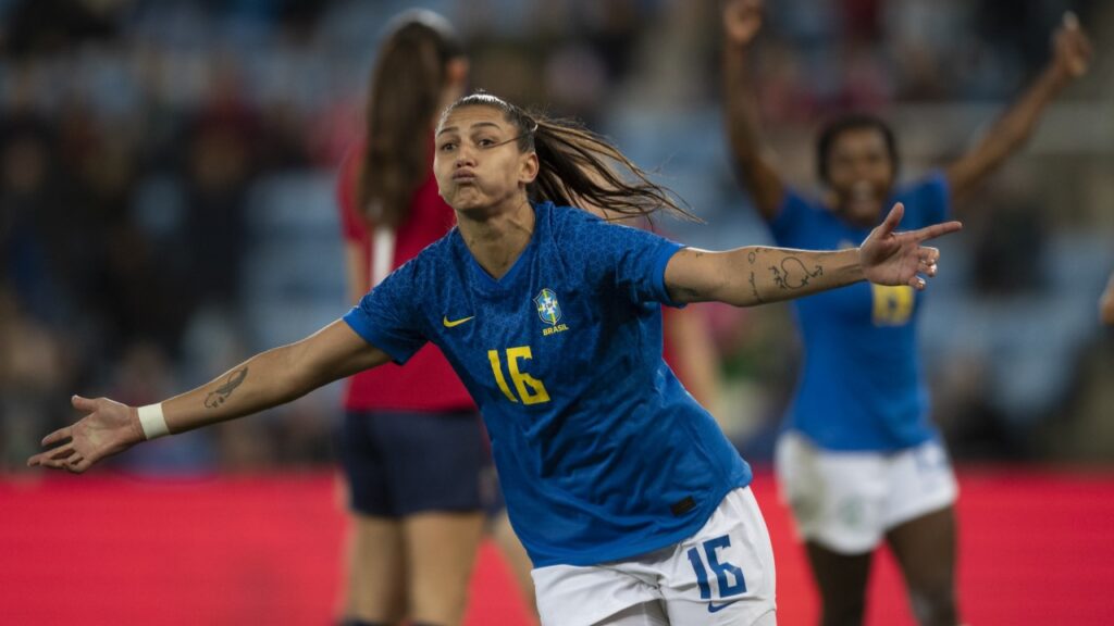 Bia Zaneratto se destaca e Brasil goleia Noruega em amistoso