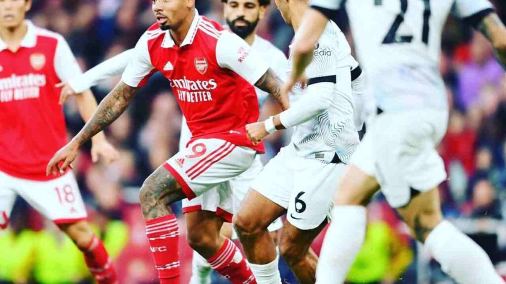 Gabriel Jesus vive jejum no Arsenal, mas compensa seca de gols com assistências; veja números