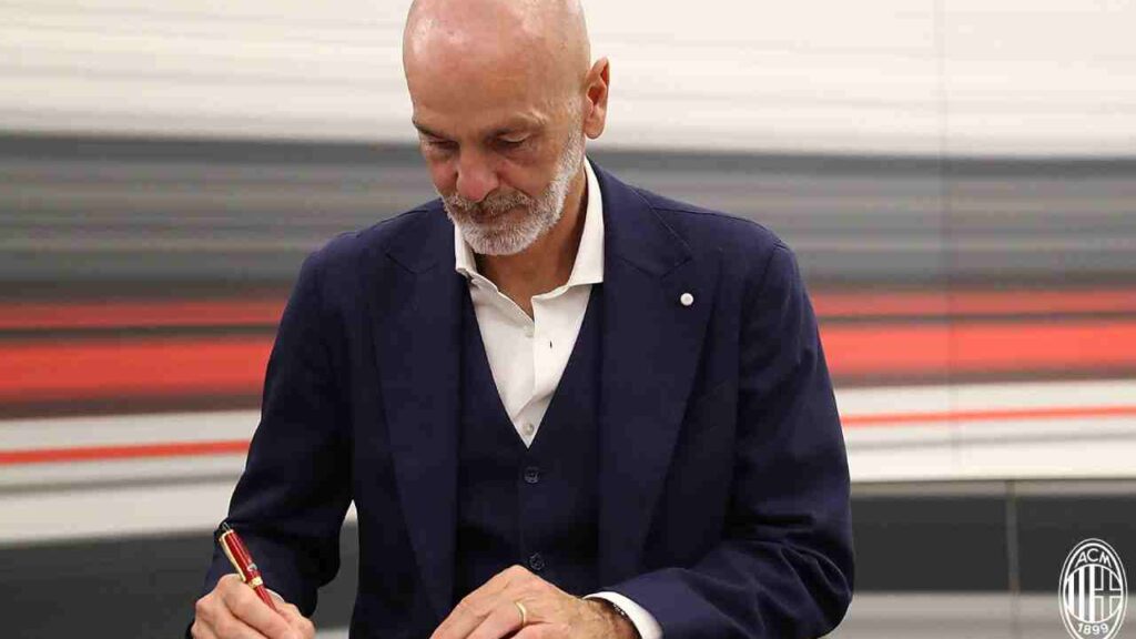 Milan anuncia renovação com o técnico Stefano Pioli; veja detalhes da extensão