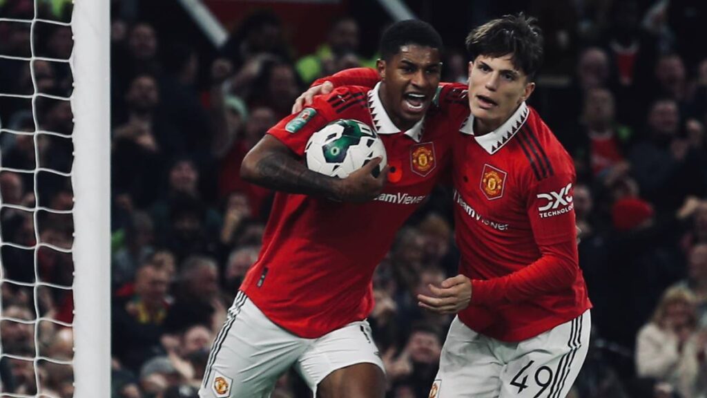 Manchester United vence o Aston Villa e avança na Copa da Liga Foto: Divulgação