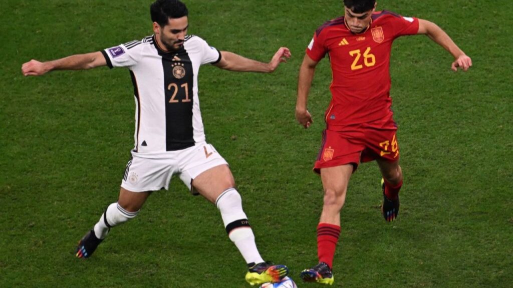 Em jogo eletrizante, Espanha e Alemanha empatam na Copa do Mundo