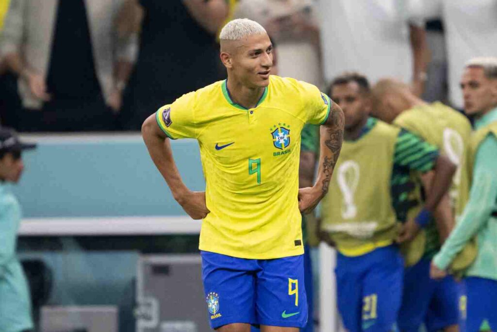 Atacante Richarlison em jogo da Seleção Brasileira na Copa do Mundo 2022