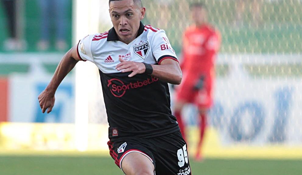 Marcos Guilherme - São Paulo