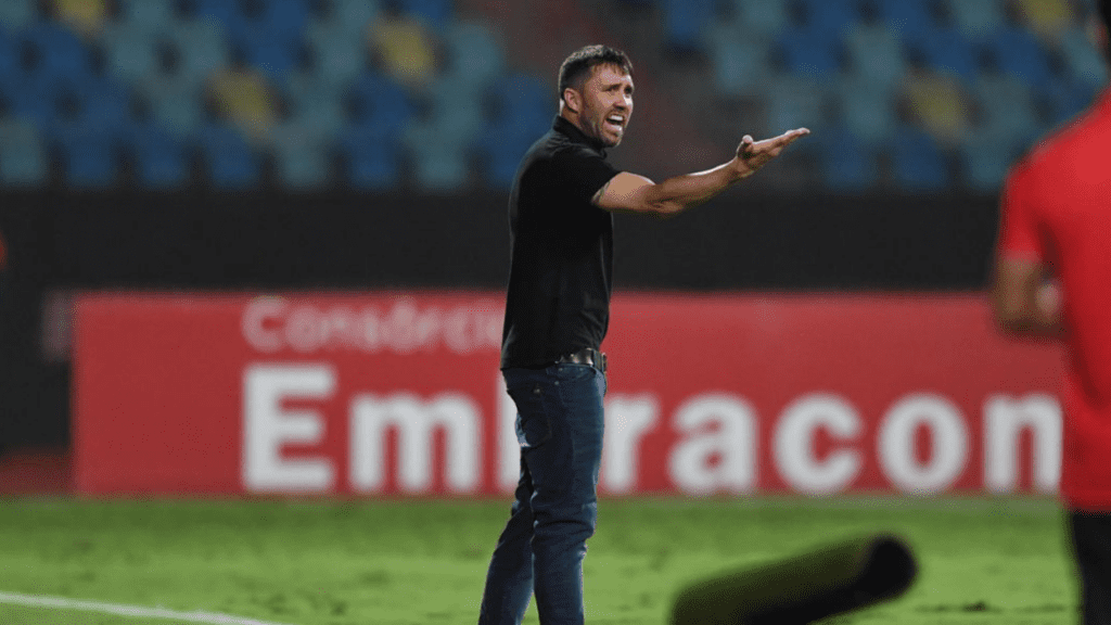 Treinador Eduardo Coudet, ex-Internacional, no Atlético-MG