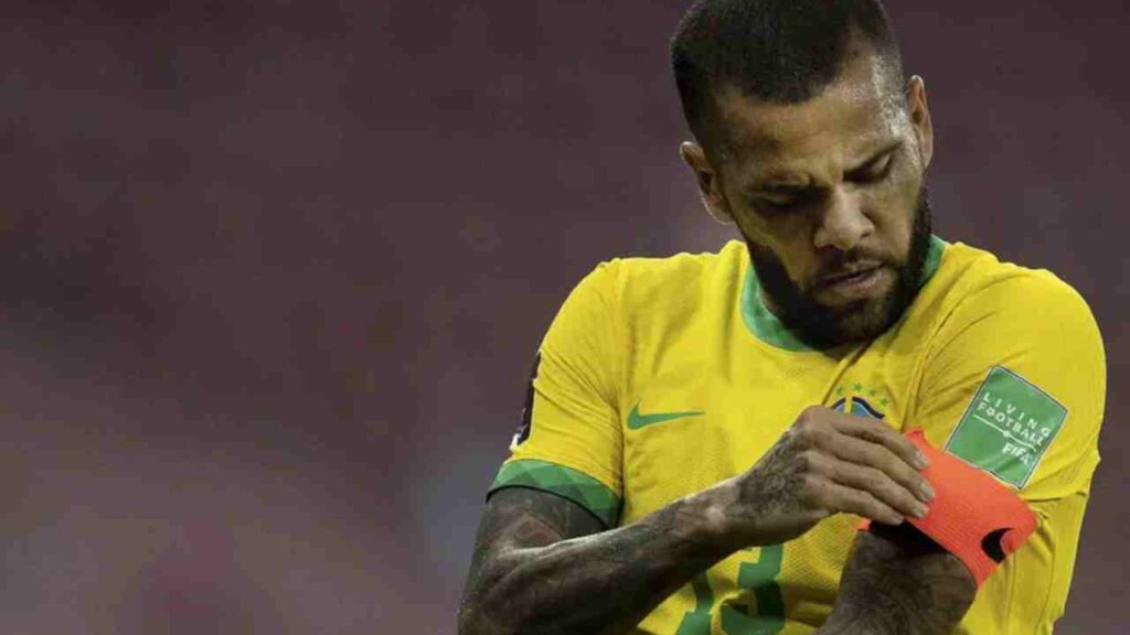 Daniel Alves na Copa: Tite explica o porquê convocou o jogador