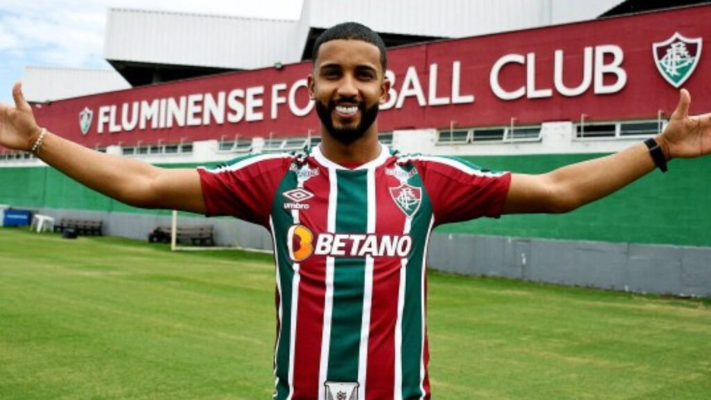 Lateral esquerdo Jorge rompe ligamento do joelho