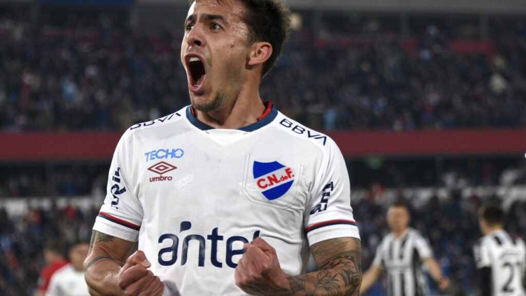 Grêmio contrata uruguaio que jogava com Luis Suárez