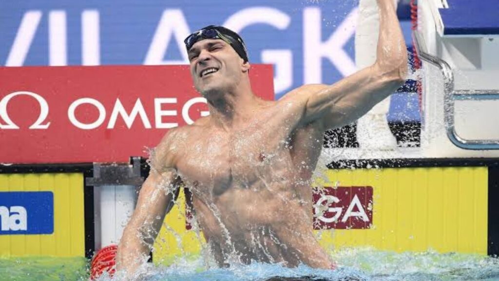 Nicholas Santos é tetracampeão no Mundial de Piscina Curta