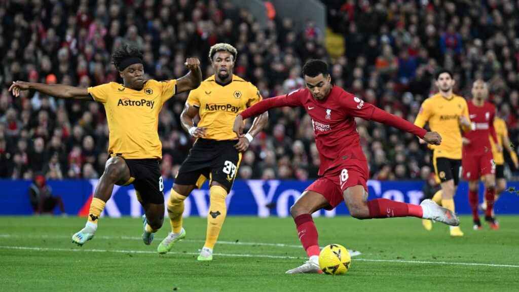 Liverpool leva empate do Wolverhampton Foto: Divulgação