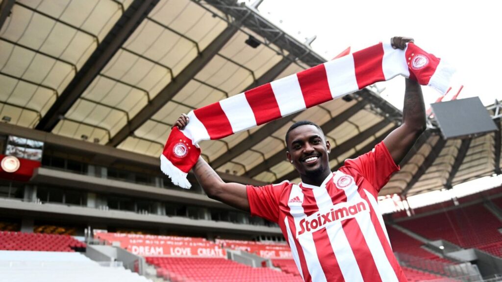 Ramon é anunciado pelo Olympiacos