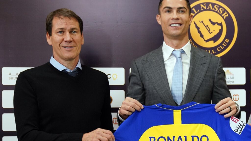 Técnico de Cristiano Ronaldo é detonado por brasileiro: "Maior mau caráter que conheci"