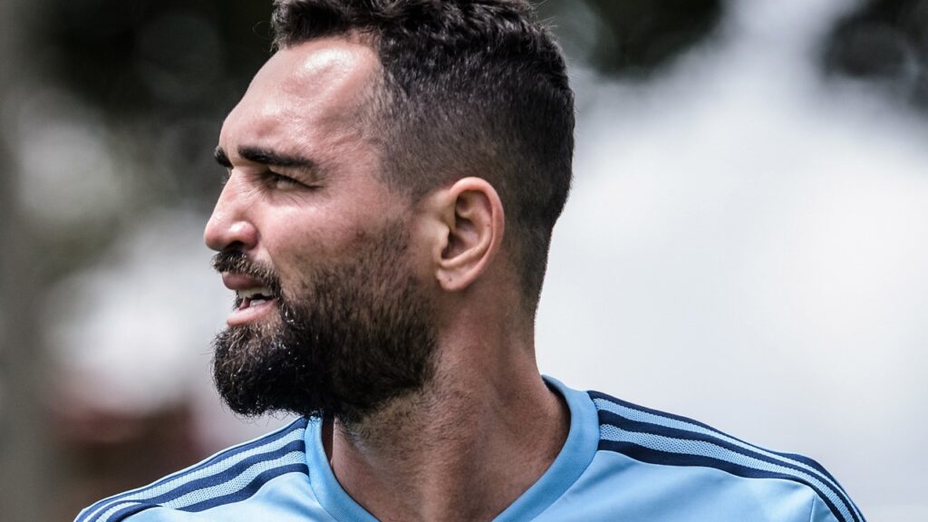 Gilberto elogia Ronaldo e mira tempo para estrear pelo Cruzeiro