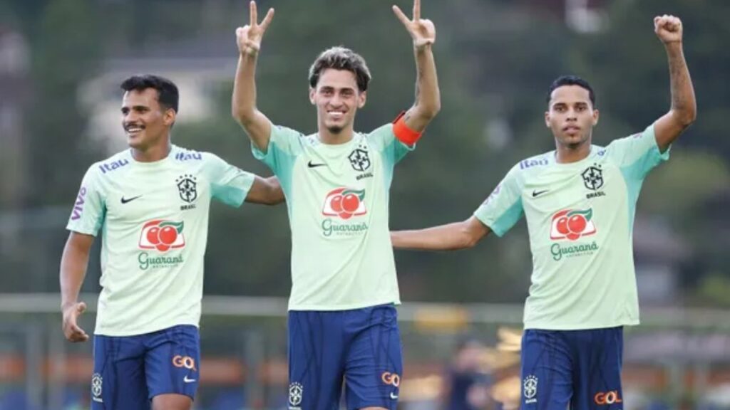 Kaiki Bruno, Marlon Gomes e Alexsander, da Seleção Brasileira Sub-20