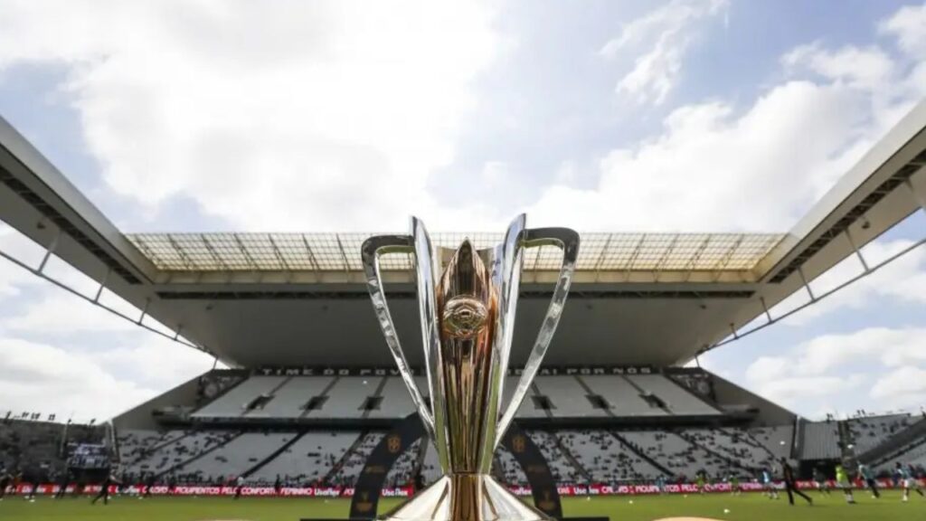 Taça da Supercopa Feminina em 2021