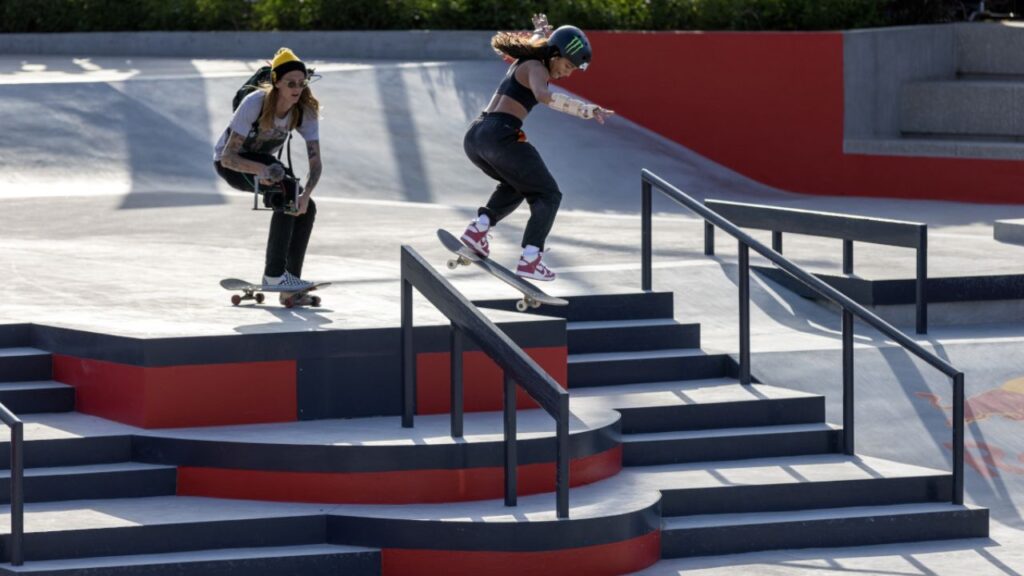 Rayssa Leal em prova do Mundial de Skate