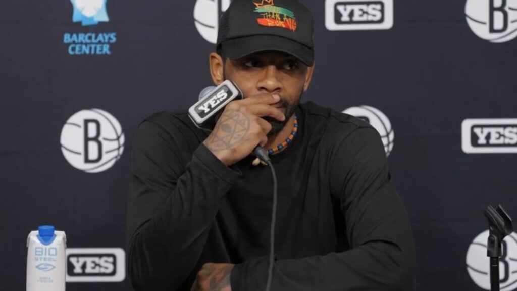 Kyrie Irving pede para deixar o Brooklyn Nets