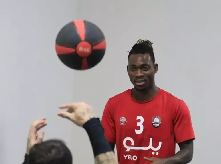 Atsu, de 31 anos, foi encontrado vivo após terremoto na Turquia