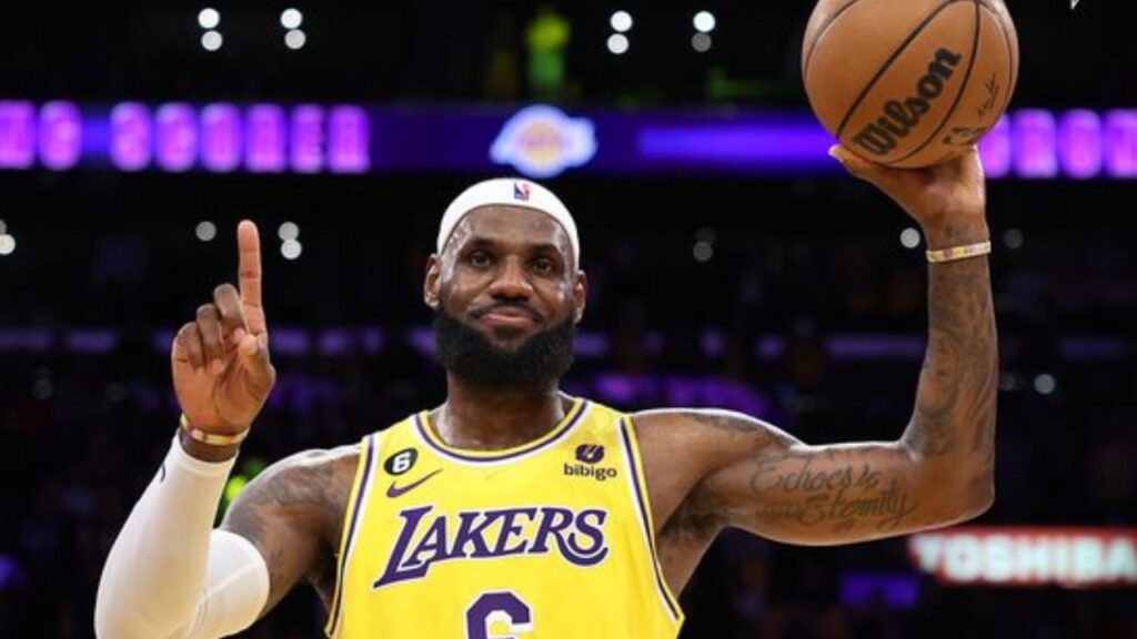 LeBron James é o maior pontuador da história da NBA