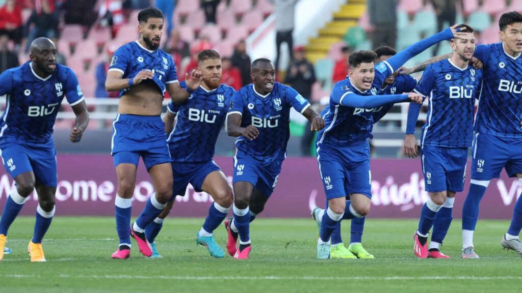 Jogadores do Al-Hulal comemoral classificação no Mundial de Clubes