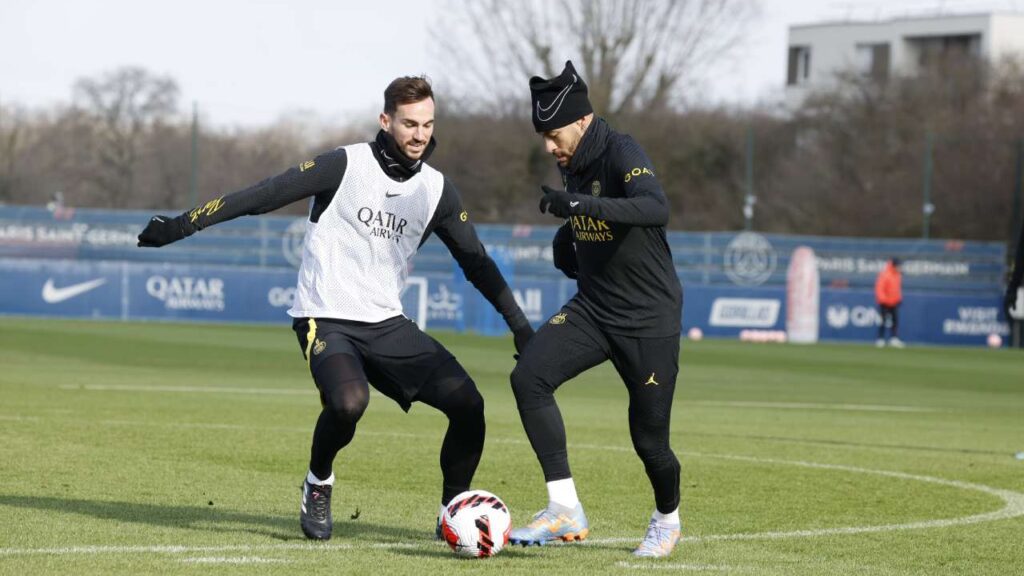 Neymar é relacionado pelo PSG e vai atuar contra o Olympique de Marselha