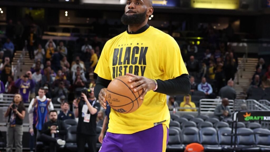 LeBron James se aproxima de recorde da NBA