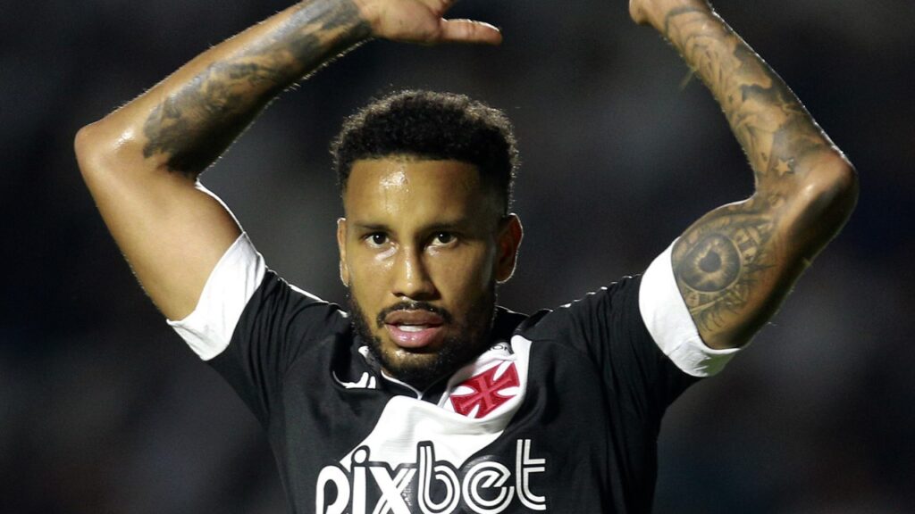 Jair desfalca o Vasco em clássico contra o Botafogo