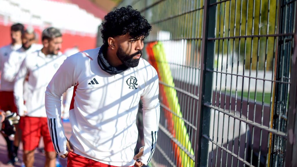 Gabigol defende Vítor Pereira após eliminação no Mundial