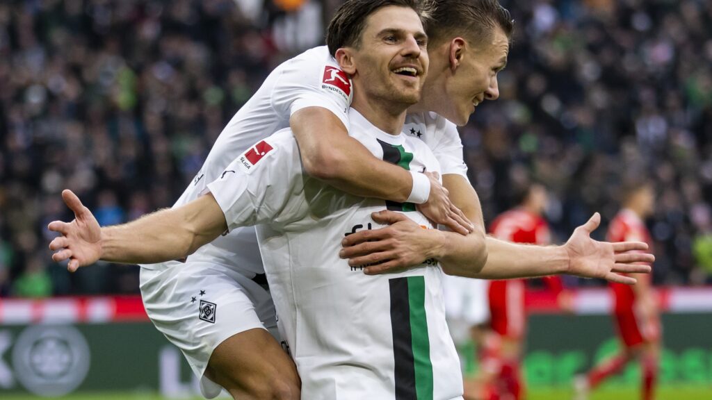 Borussia Mönchengladbach superou o poderoso Bayern este sábado por 3 a 2