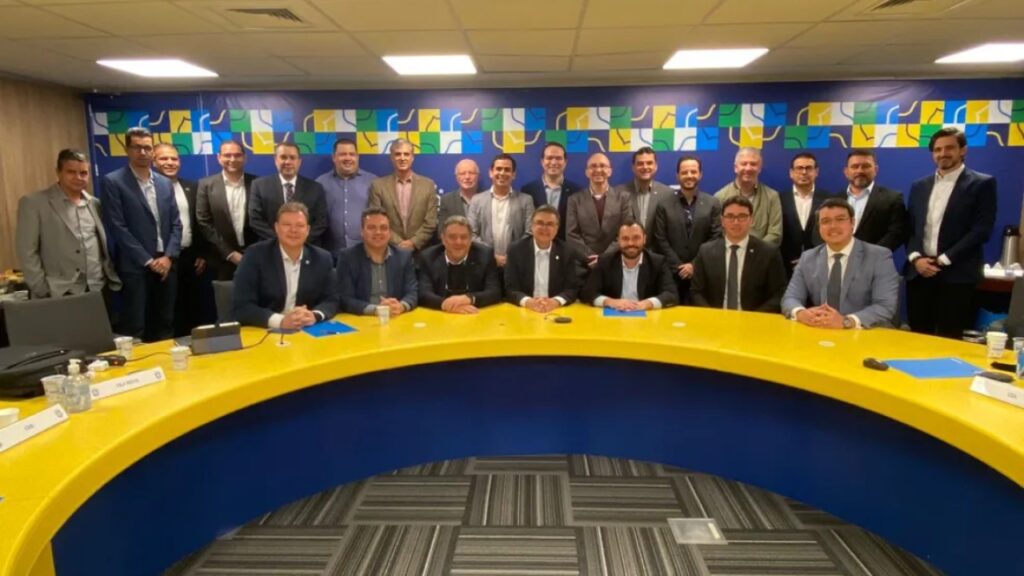 Forte Futebol fecha acordo bilionário para futura liga de clubes do Brasil