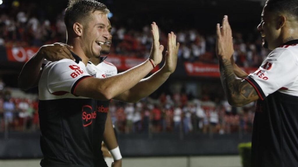 São Paulo recusa proposta milionária por destaque do time em 2023