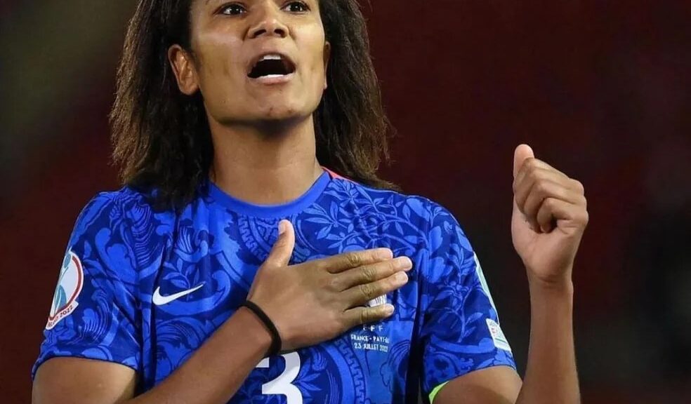 Wendie Renard, zagueira e capitã da Seleção Francesa