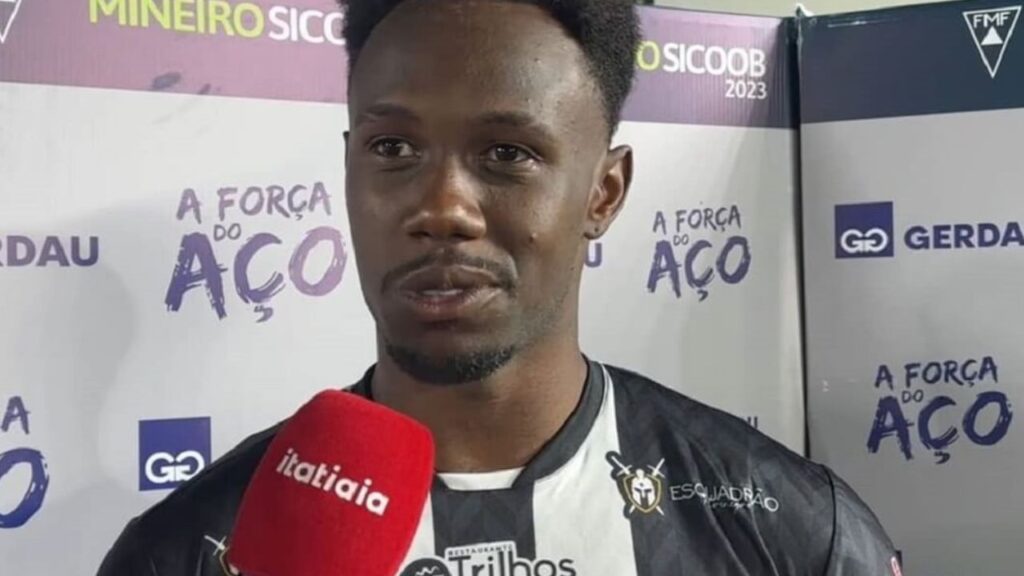 Vasco busca David Braga: Atacante David Braga, do Athletic Club, concede entrevista pós-jogo
