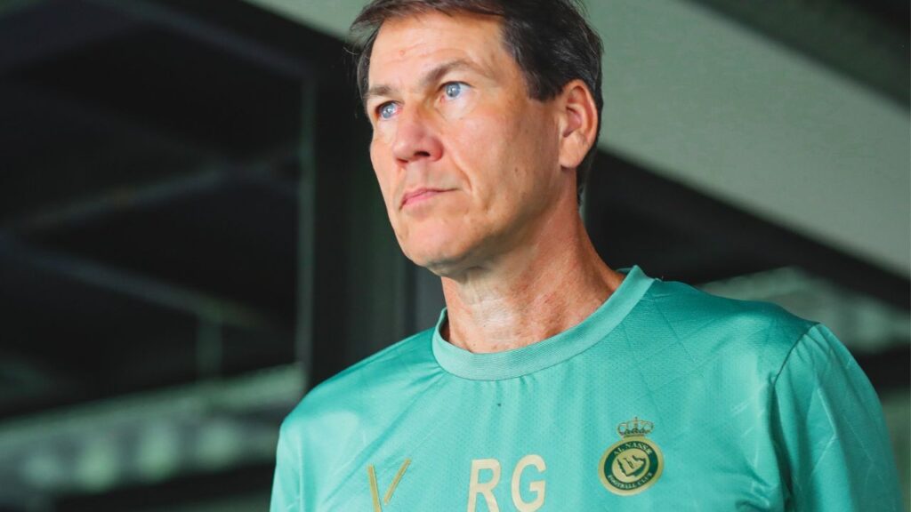 Al-Nassr demite treinador: Em primeiro plano, técnico Rudi Garcia, do Al-Nassr