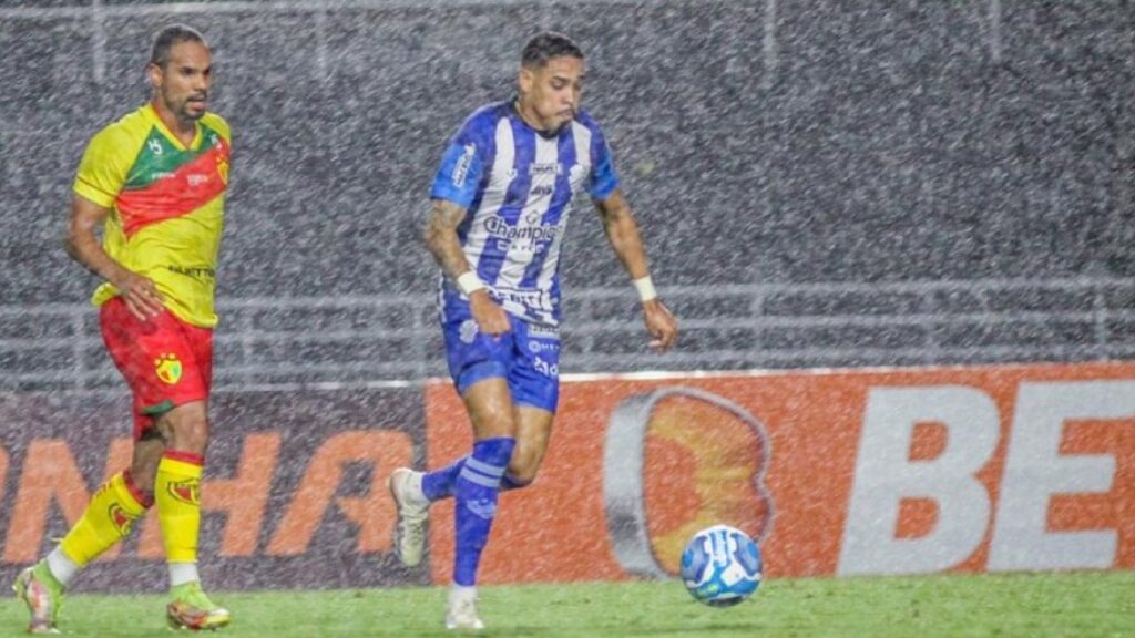 CSA x São Bernardo - lance de CSA x Brusque, no Rei Pelé