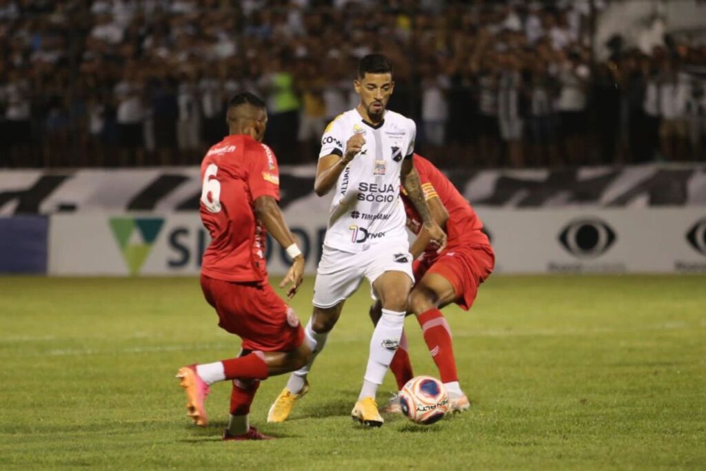 Lance do jogo América-RN x ABC no Potiguar 2023