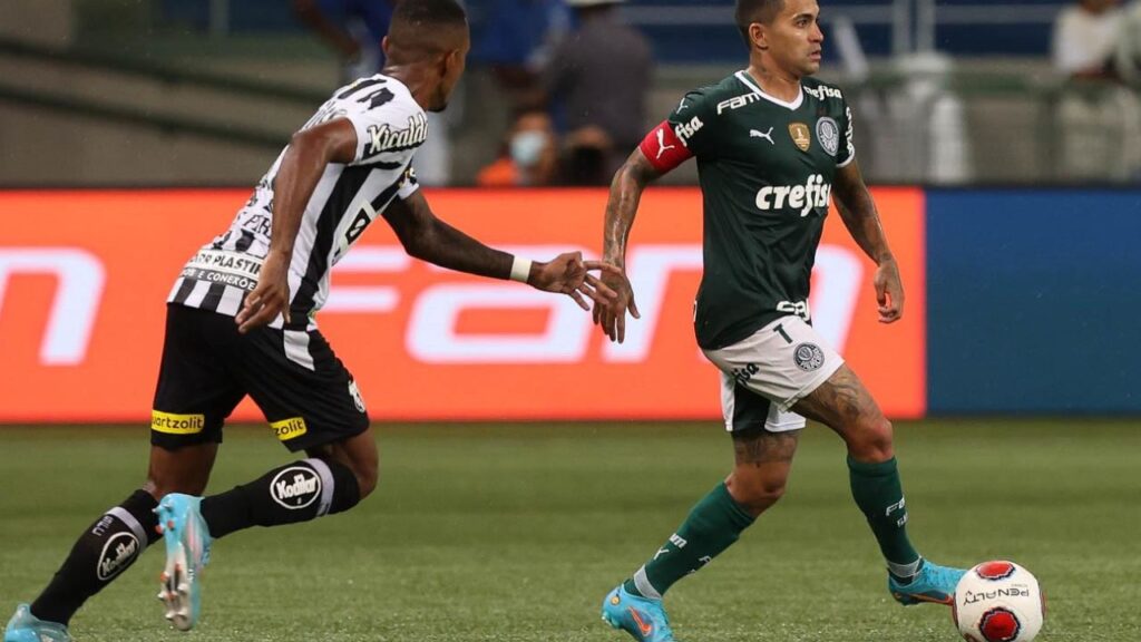 Lance do jogo Palmeiras x Santos no Paulistão 2022