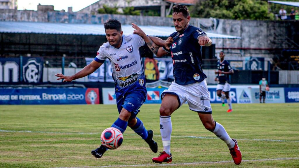 Lance do jogo Águia x Remo no Paraense 2020