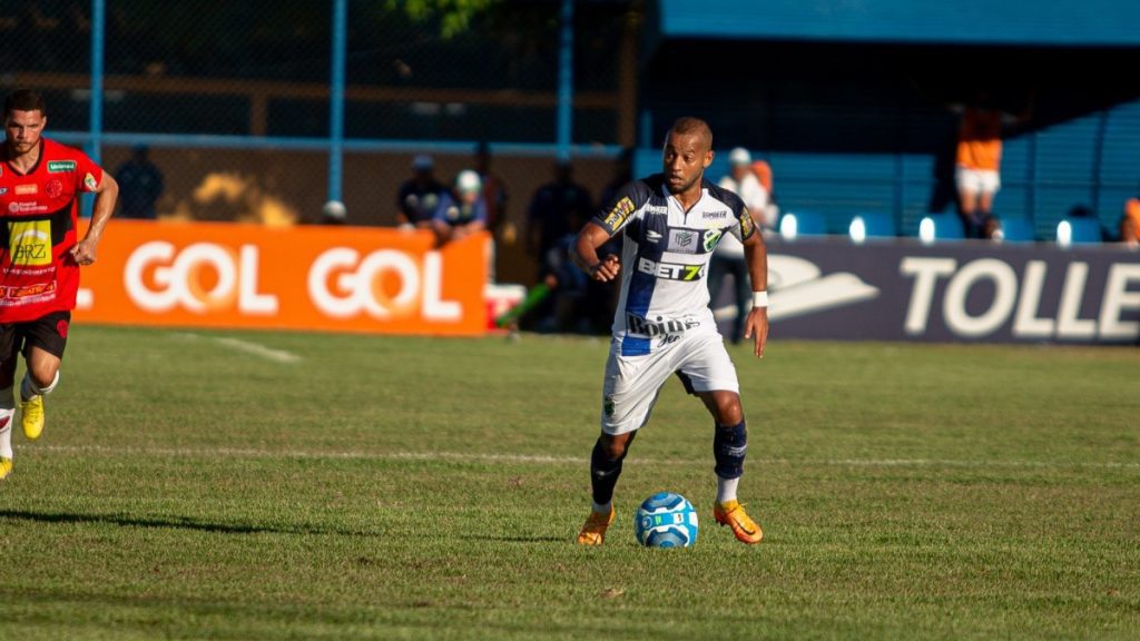 São Bernardo x Altos: Veja retrospecto, transmissão e escalações para o jogo da Série C