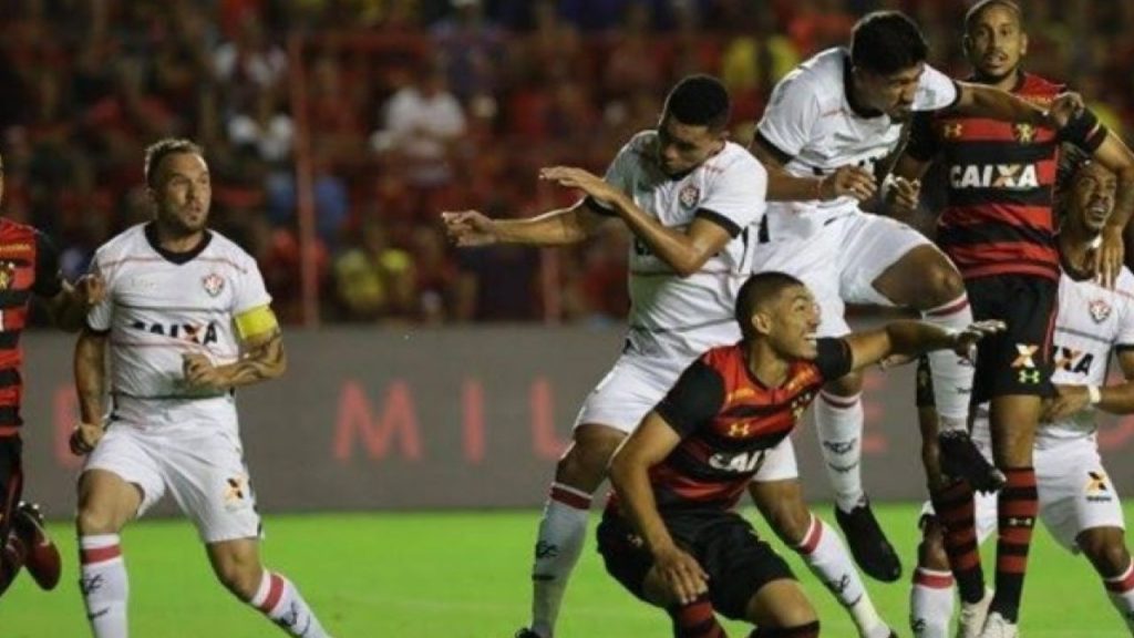 Lance do jogo Sport x Vitória no Brasileirão 2018