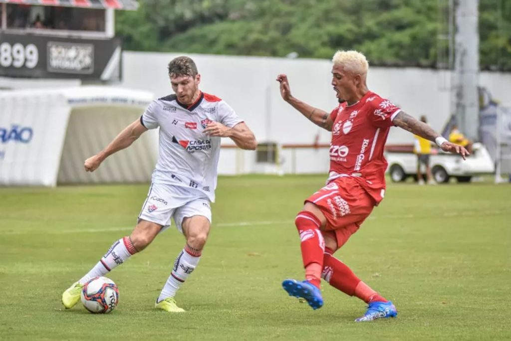 Lance do jogo Vitória x Vila Nova na Série B 2021