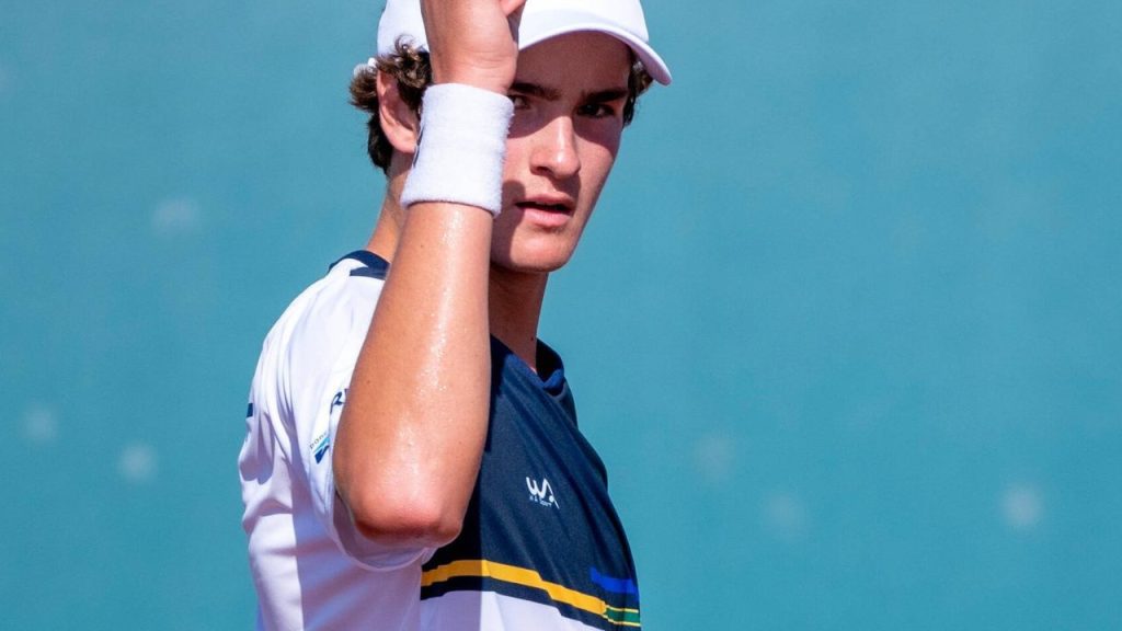 Tenista João Fonseca no Australian Open 2023