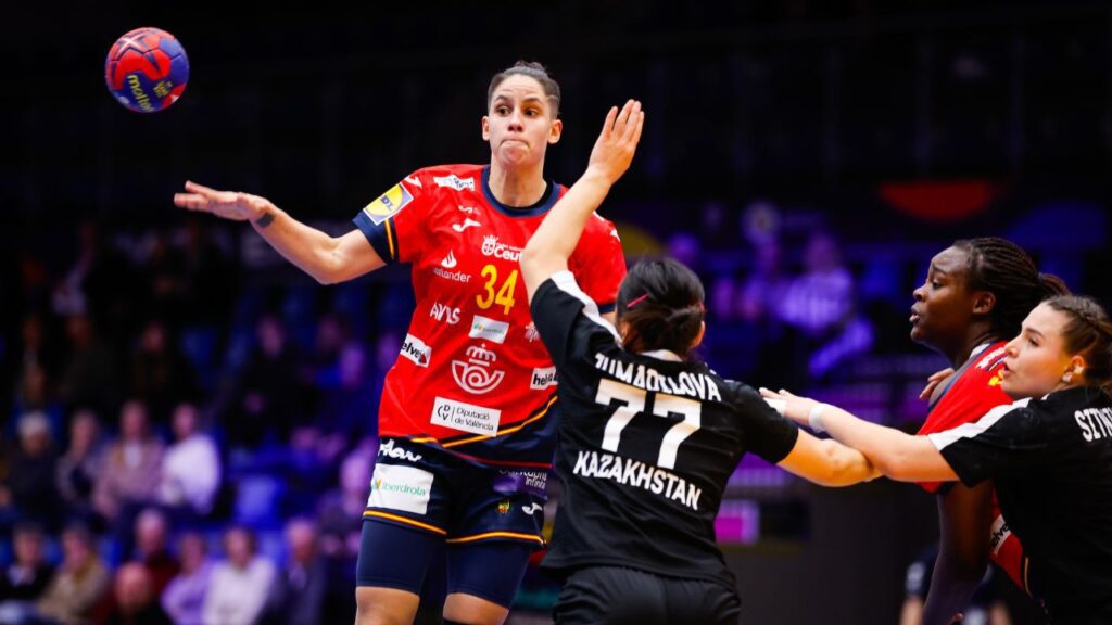 Lance do jogo Espanha x Cazaquistão no Mundial de Handebol