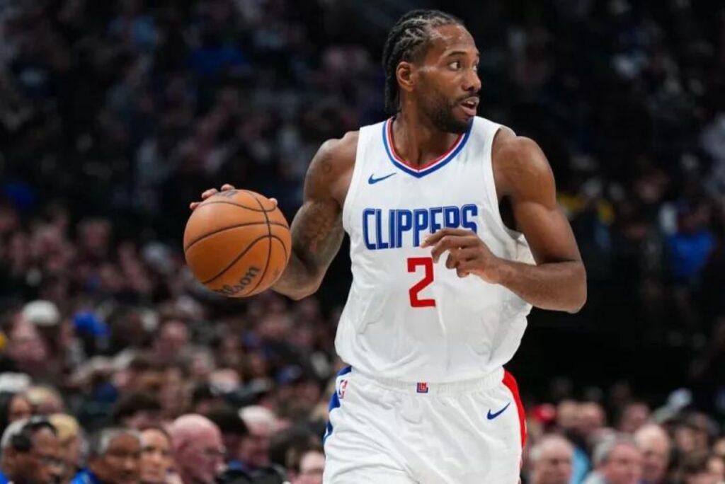 Kawhi Leonard renova com o Clippers